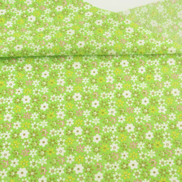 Green Printed Lovely Flowers Design Cotton Fabric Pre-cut Fat Quarter Patchwork for DIY Crafts Curtain Sewing Telas Tecido Tissu