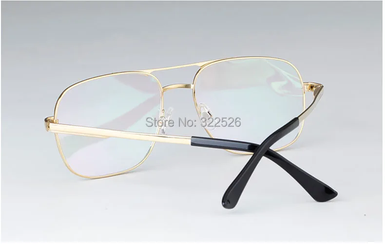D81031-golden3x790