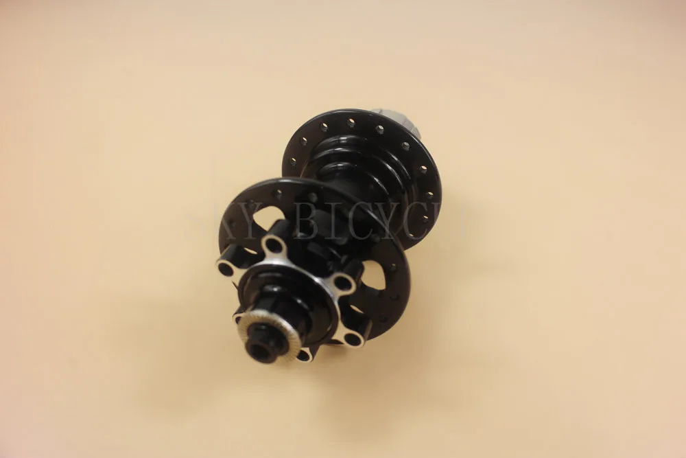 black or red disc hub