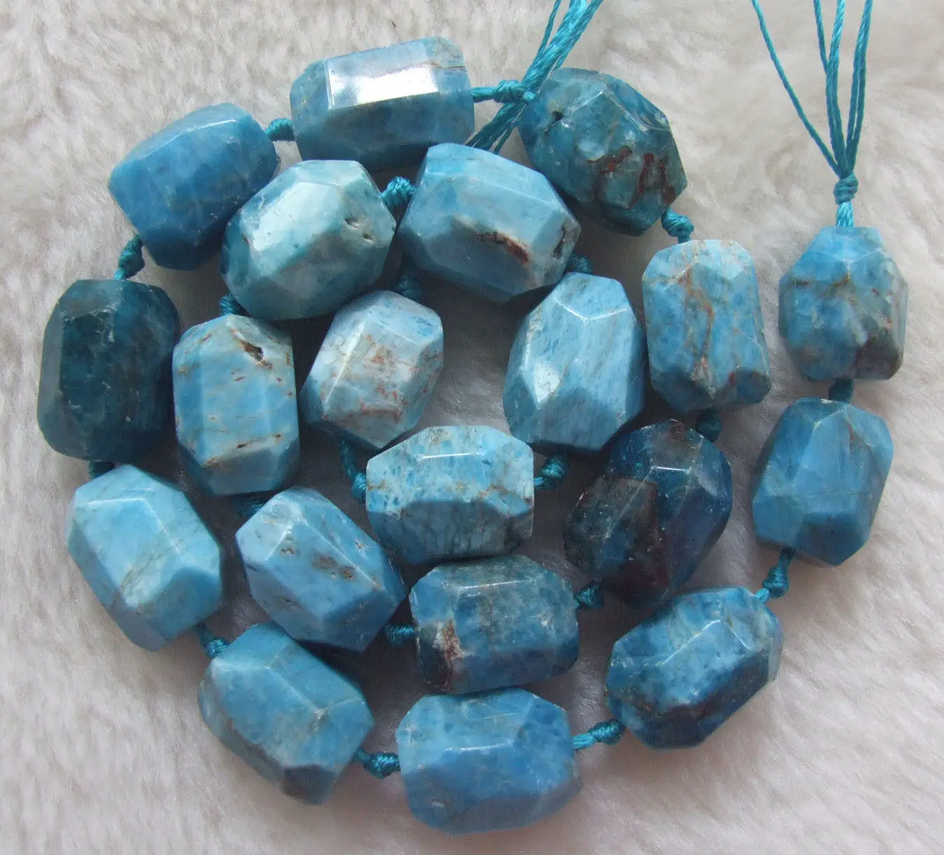 

About 12x16mm Natural Apatite Faceted Nugget Loose Beads 15.5"