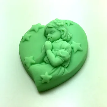 

AM009 Prayer girl Heart shape silicone mold Handmade Soap Clay craft mold DIY decoration tools
