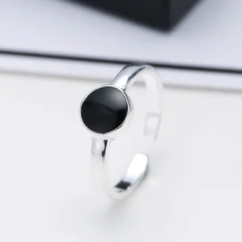 

Trendy Round Black Resin 925 Sterling Silver Lady Finger Rings Original Jewelry For Women Engagement Ring No Fade Drop Shipping