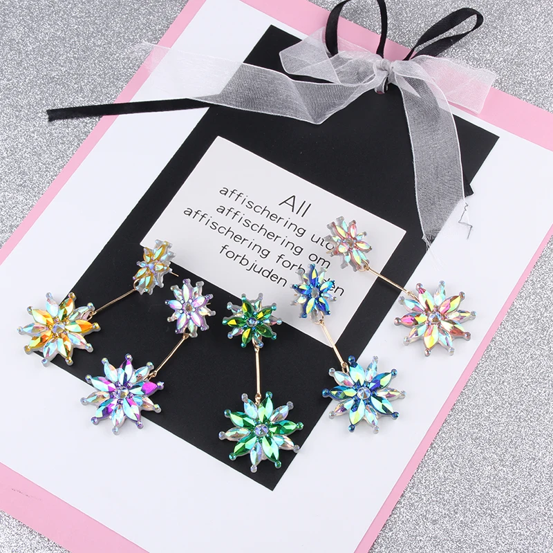 

Dvacaman 2018 Boho Flower Crystal Earrings for Women Long Drop Earrings Gold Color Maxi Statement Earrings Wedding Jewelry AE73