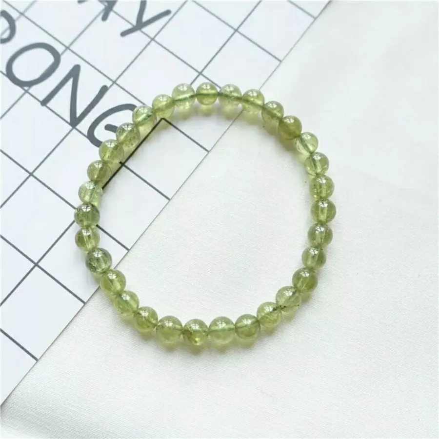 

2018 Newly Genuine Natural Green Garnet Transparent Stretch Bracelet Charm Crystal Round Beads Women Crystal Stone Bracelet 6mm