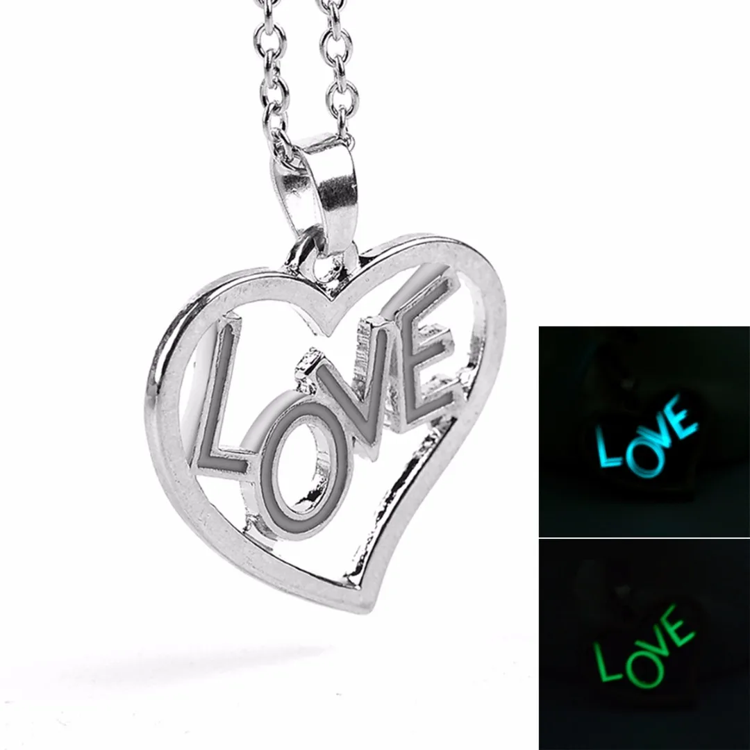 

Fashion Luminous Chain Necklace Shellhard Glow in the Dark Love Heart Pendant Necklace Charming Jewelry Accessories Gift