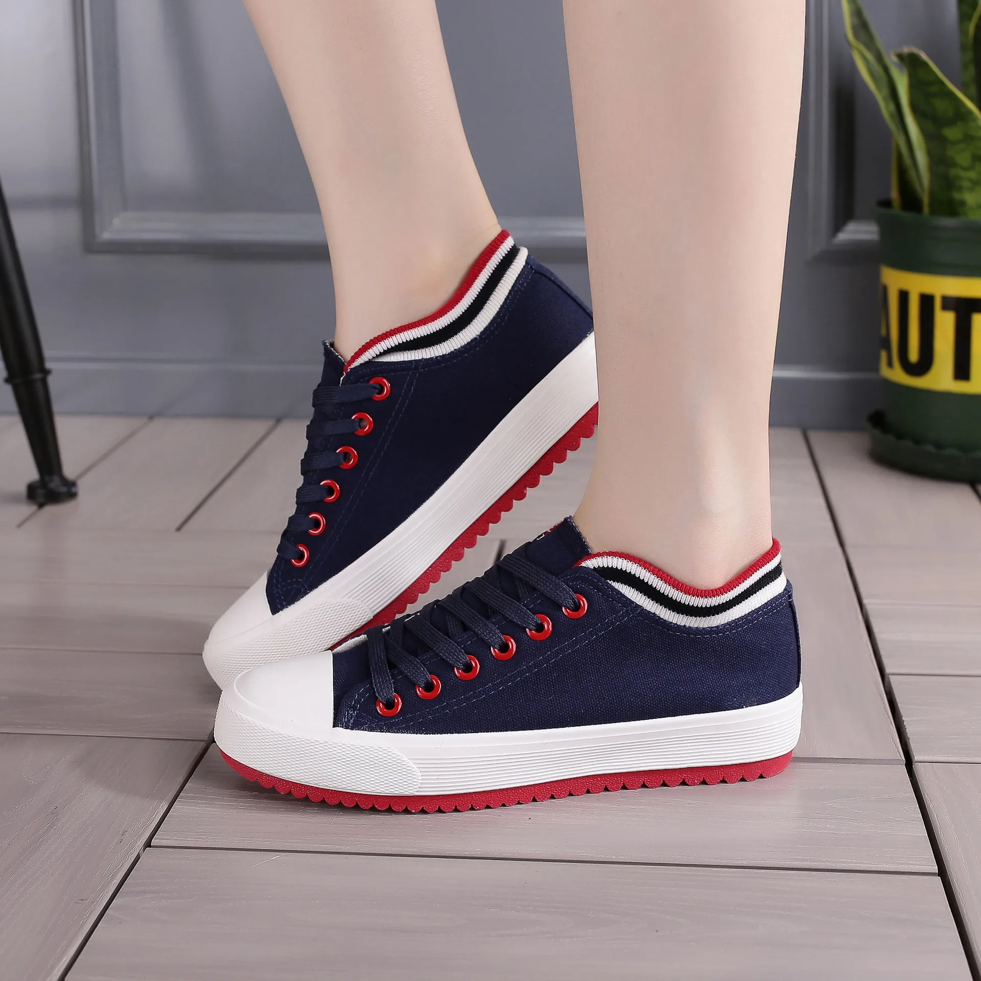 

Hot sale Sports shoes hoes round head round QDJ-01-QDJ-06