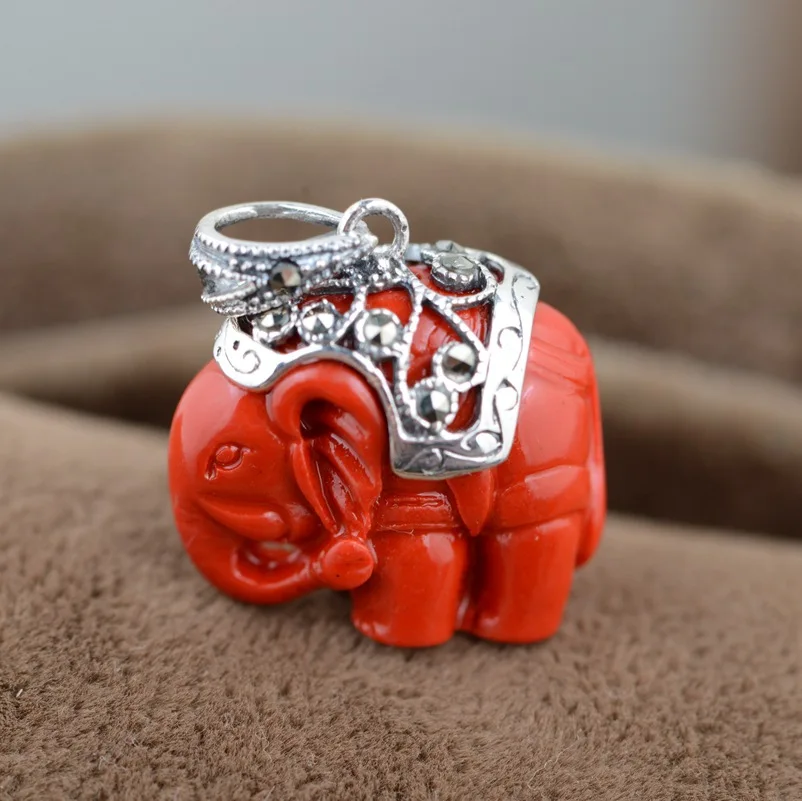 

Cinnabar Elephant Pendant S925 silver inlaid SILVER BRACELET HANDMADE pendant accessories wholesale new