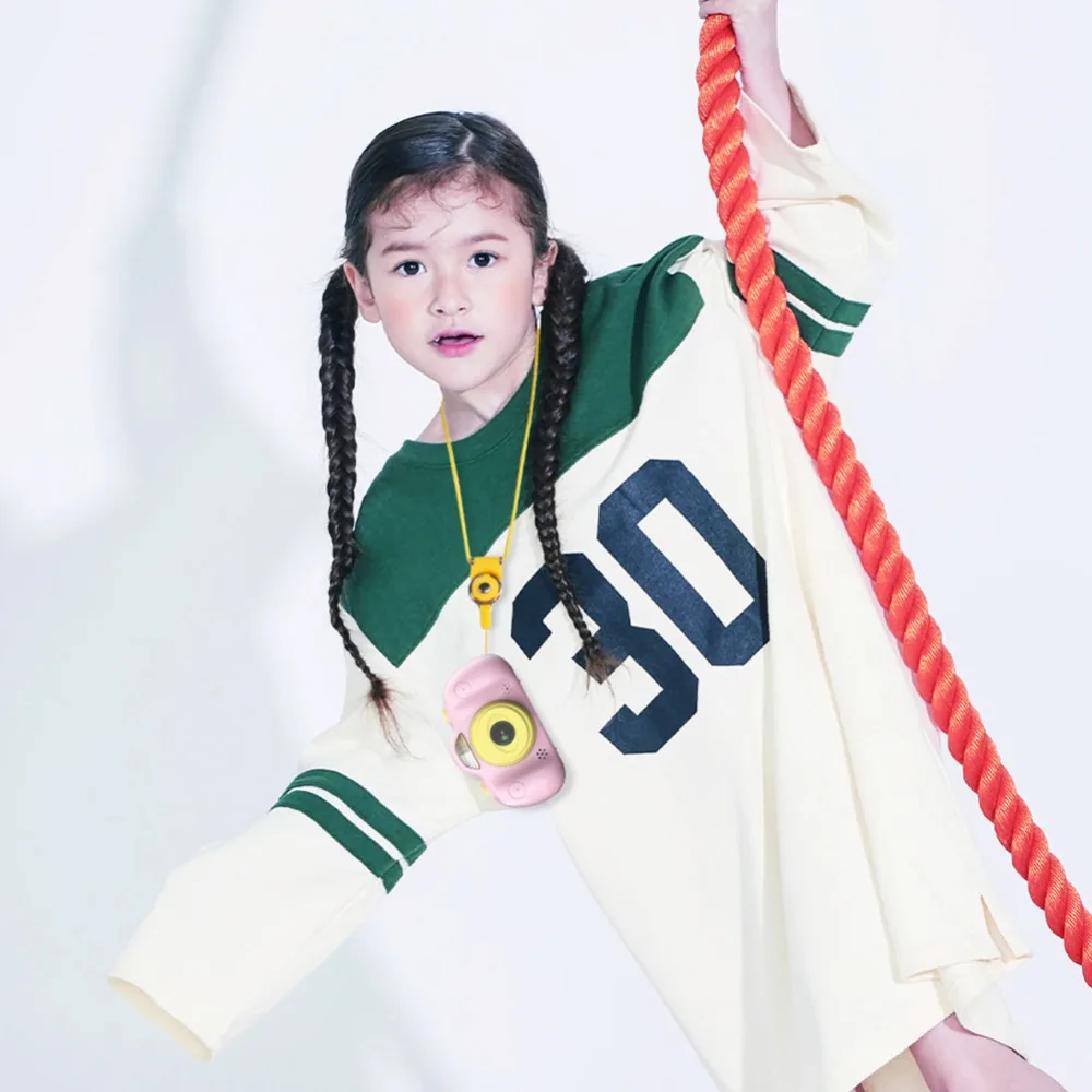 298003_no-logo_298003-4-03