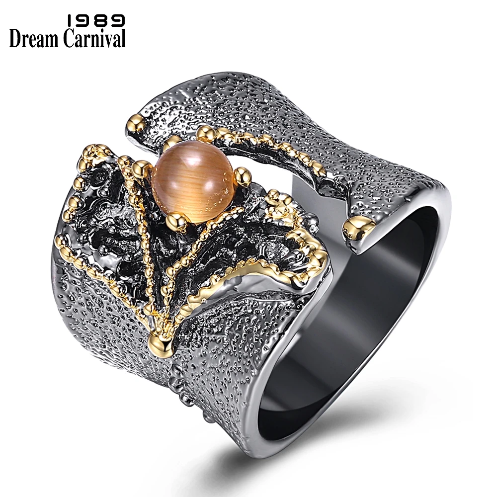 

DreamCarnival 1989 New Arrival Fissure Rings for Women Split On Top Black Gold Color with Light Brown CZ Stone Wholesale WA11609
