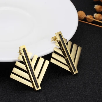

Vintage Gold Stud Earrings Leaves Irregular Black Bar Ear Studs Earring Fashion Jewelry Pendientes Mujer for Women Girl Gift