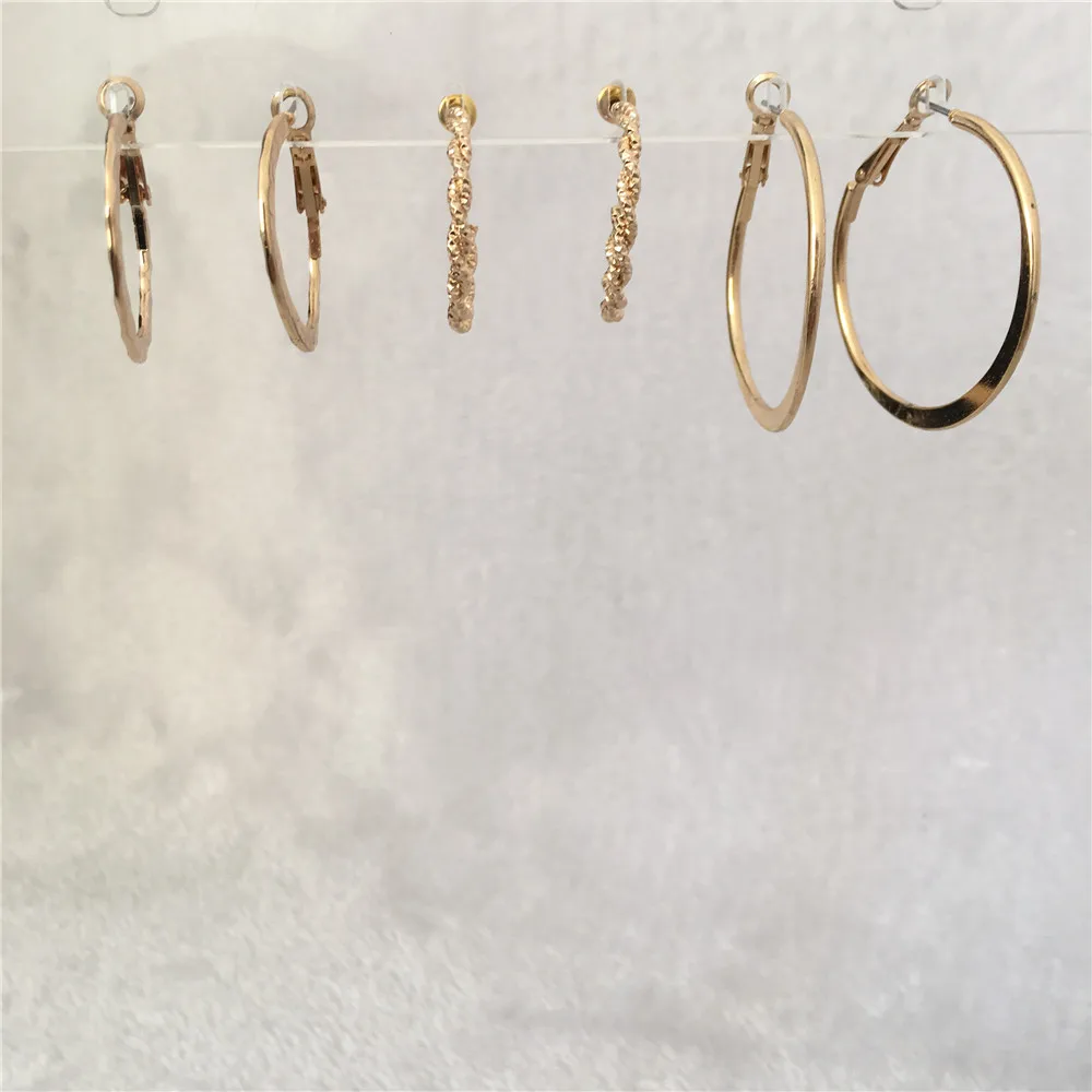 

Trendy gold color twist hammered flat three Pair hoop set