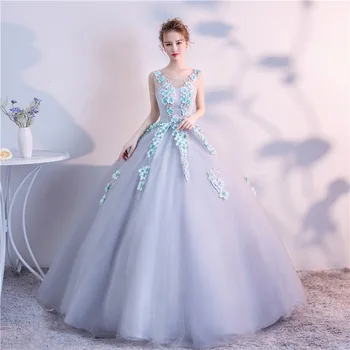 

New Arrival V-neck Quinceanera Dresses Appliques Beading Ball Gowns Open Back Vestidos Para For 15 Teens