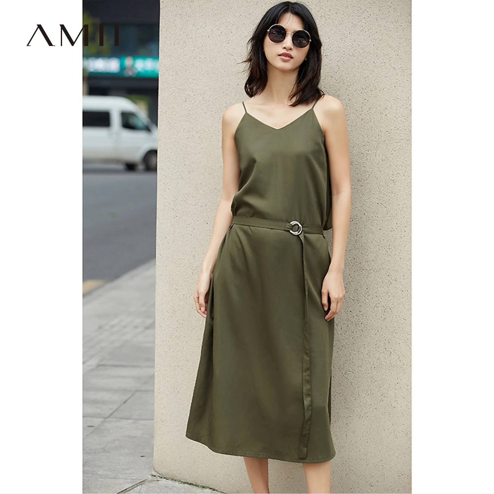 

Amii 2018 summer adjustable thin shoulder strap after the hollow elegant dress
