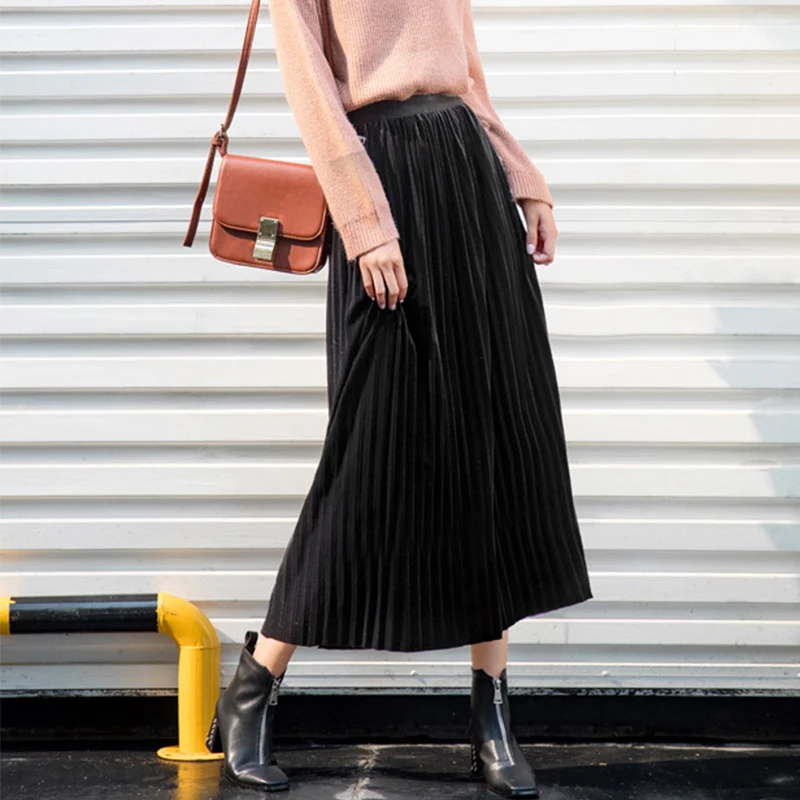 

2018 Autumn pleated skirt fashion female casual solid color gold velvet large size loose elastic long winter Vintage skirt