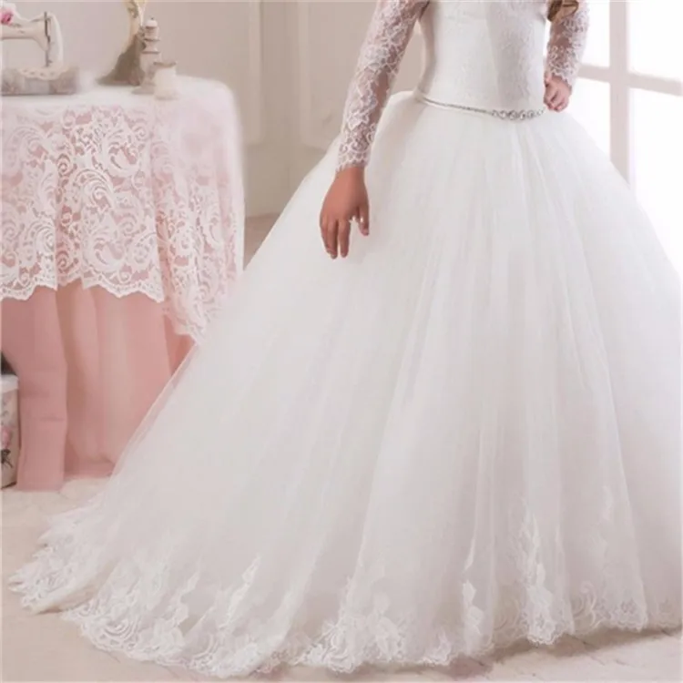 Недорогие Белые Платья с цветочным узором для девочек для свадебного торжества, кружевное платье с рукавами-крылышками и бантом для девочек на день рождения пышное платье из тюля на молнии