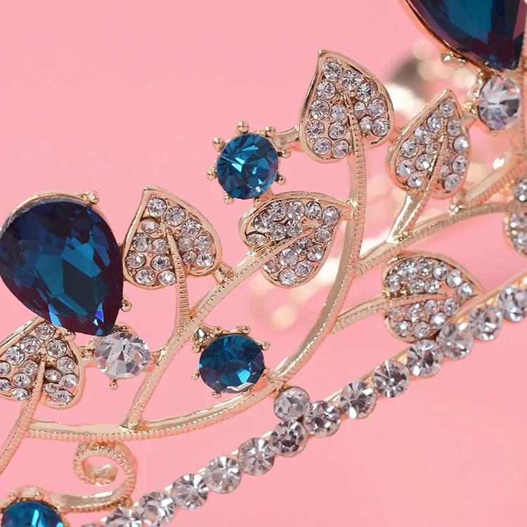 New Arrival Magnificent Blue Red Rhinestone Bridal Crown Tiaras Fashion Golden Diadem for Women Wedding Hair Accessories Jewelry