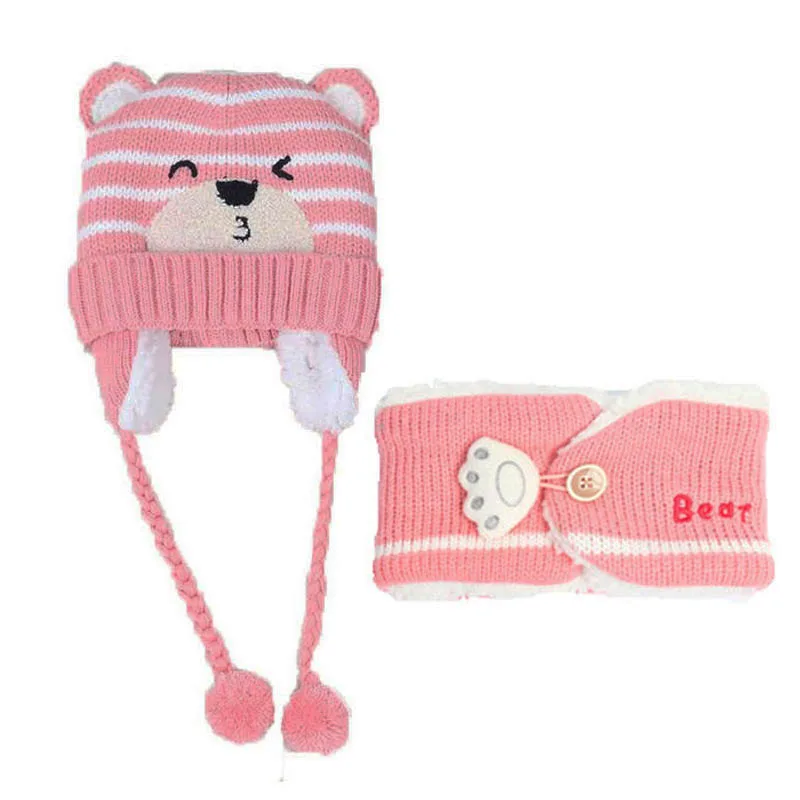 Зимний комплект для маленьких девочек, шапка, шарф, комплект для детей, для мальчиков, с рисунком медведя, в полоску, вязаная шапочка с ушками, шапка и шарф на пуговицах, теплый костюм - Цвет: Pink