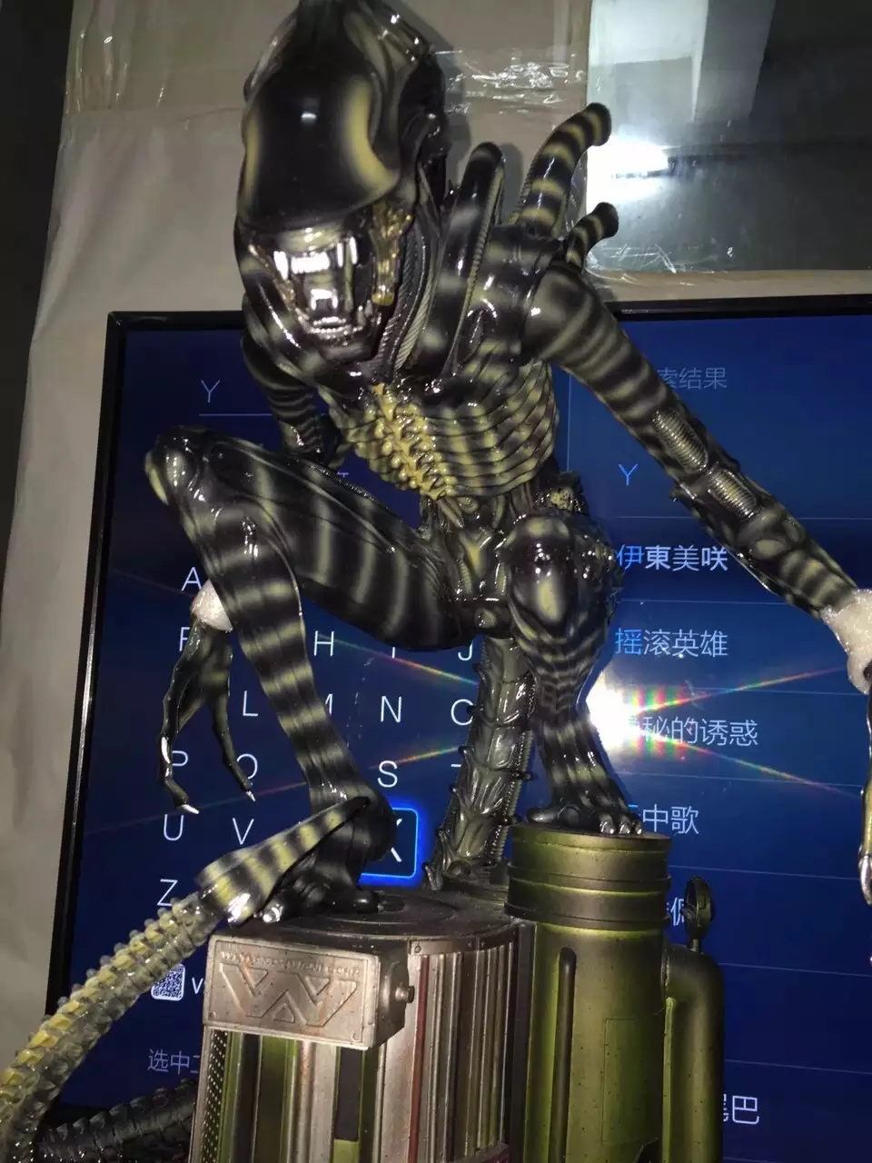 Горячая Распродажа 1:4 масштаб Alien vs Predator 60 см Войлок приседает как AVP инопланетный воин ручной модели предметы мебели