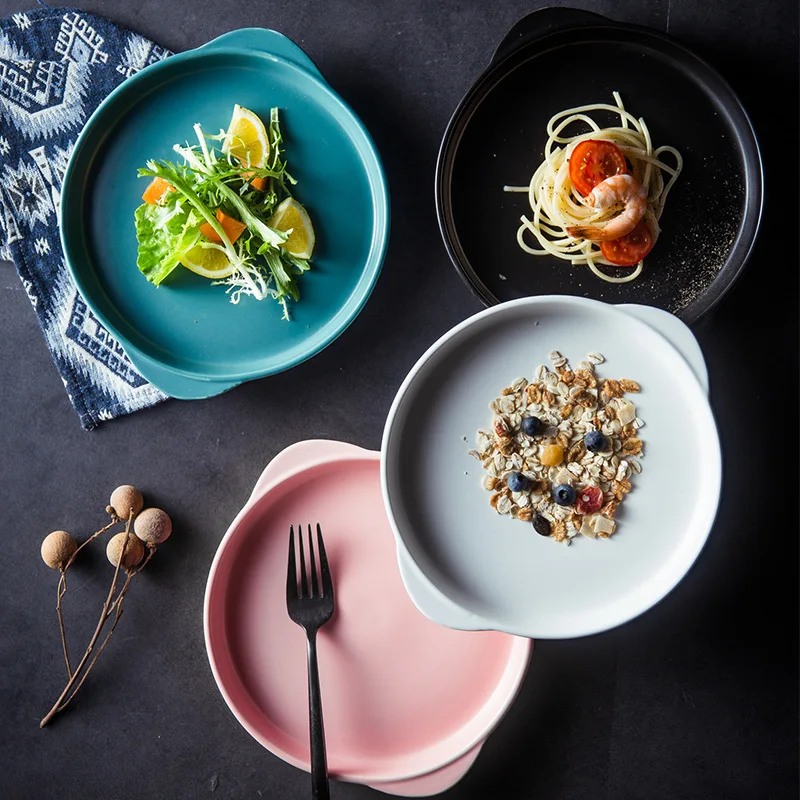 

Nordic 8-inch Round Plate with Handle Baking Dish Matte Glazed Ceramic Western Plate Ins Popular Salad Plate
