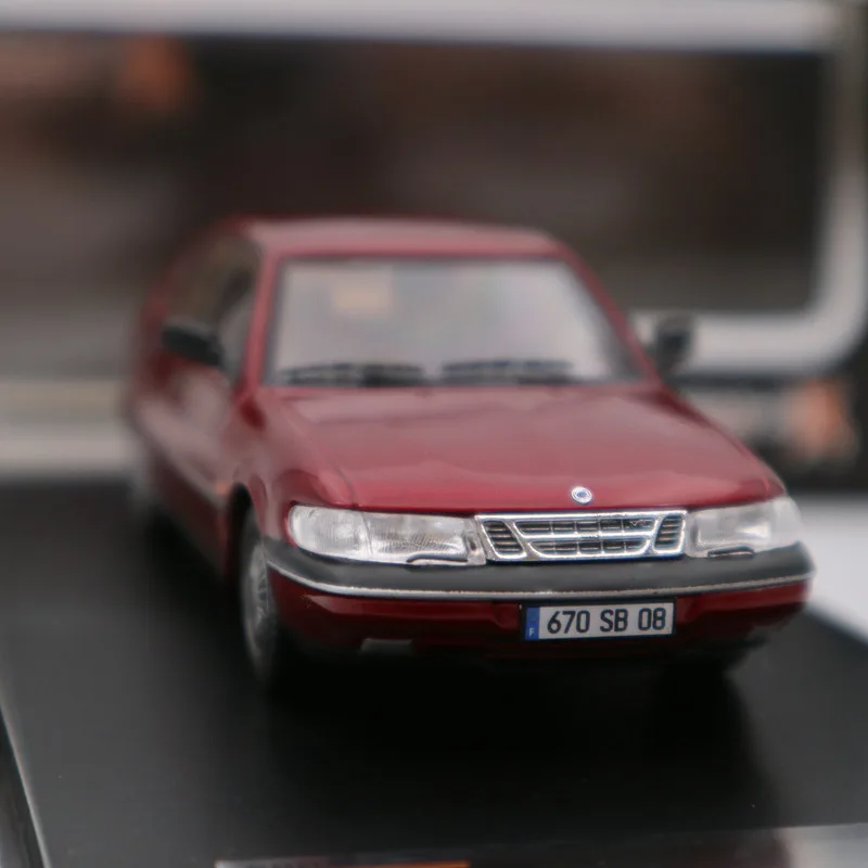 Премиум X 1:43 SAAB 900 V6 1994 Bordeaux PRD452 литье под давлением модели автомобилей Коллекция Ограниченная серия