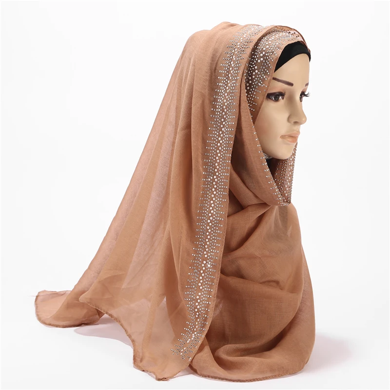 Новый женский мусульманский сплошной цвет хиджаб мягкий Блестящий шарф с ромбами женский очаровательный шарф шаль из бисера обёрточная