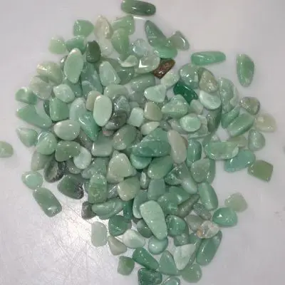 

100g/pack 2 color Dongling jade gravel multi-size polished jewelry accessories gravel wholesalele