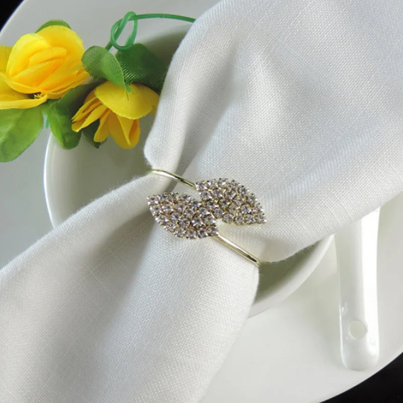 

Ring Clover Napkin Holder Crystal Diamond Leaf Shape Napkin Wedding Decoration Banquet Party Table Decoration Napkin Buckle