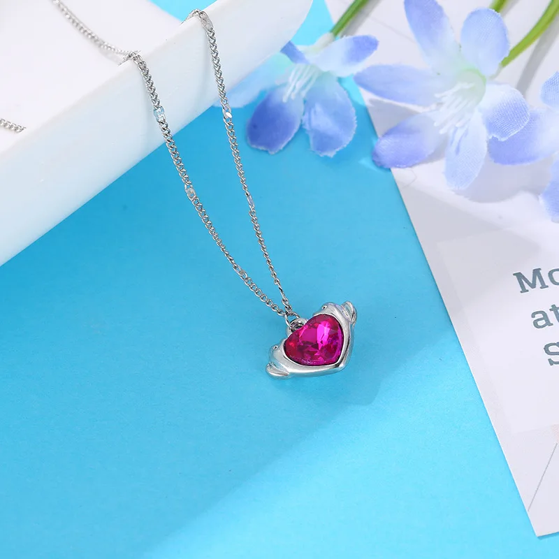  (4)