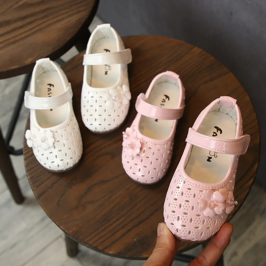 

Toddler Infant Baby Girls Sweet Flower Crystal Hollow Out Princess Shoes