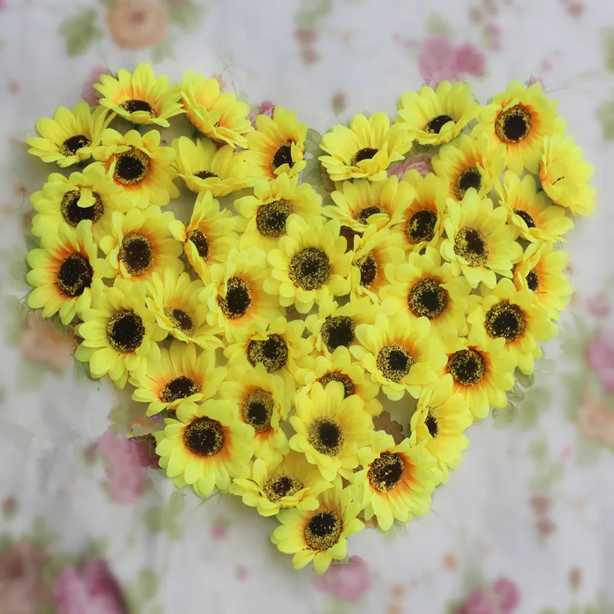 

NEW DIY manual simulation of solar 7cm sunflower flowers artificial flowers wedding flower head ornaments shooting props