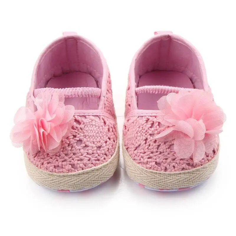 Детская обувь весеннее вретище цветок мягкое дно детская обувь сандалии