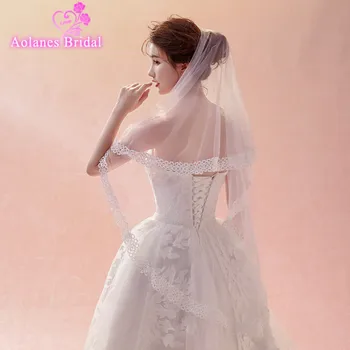 

AOLANES 2018 New Arrival Cheap 1.5M Nature White Lace Edge Wedding Bride Veil One-layer Applique Bridal Veils Velos De Novia