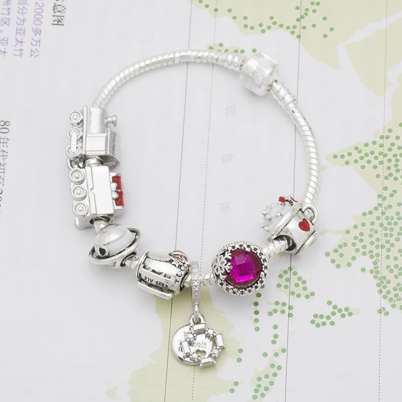 

wholesale High quality red charm bead women's bracelet pendant bracelet charm bracelet happy time gifts