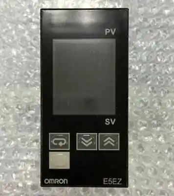 

2PCS temperature controller E5EZ-R3