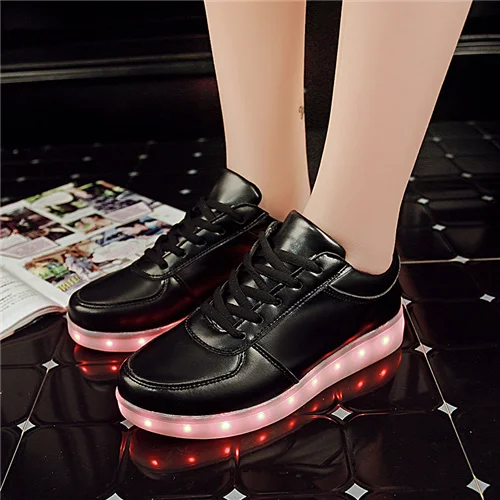 YPYUNA Детские светящиеся кроссовки для мальчиков и девочек матовая светящаяся обувь модные кроссовки на шнуровке детская повседневная обувь