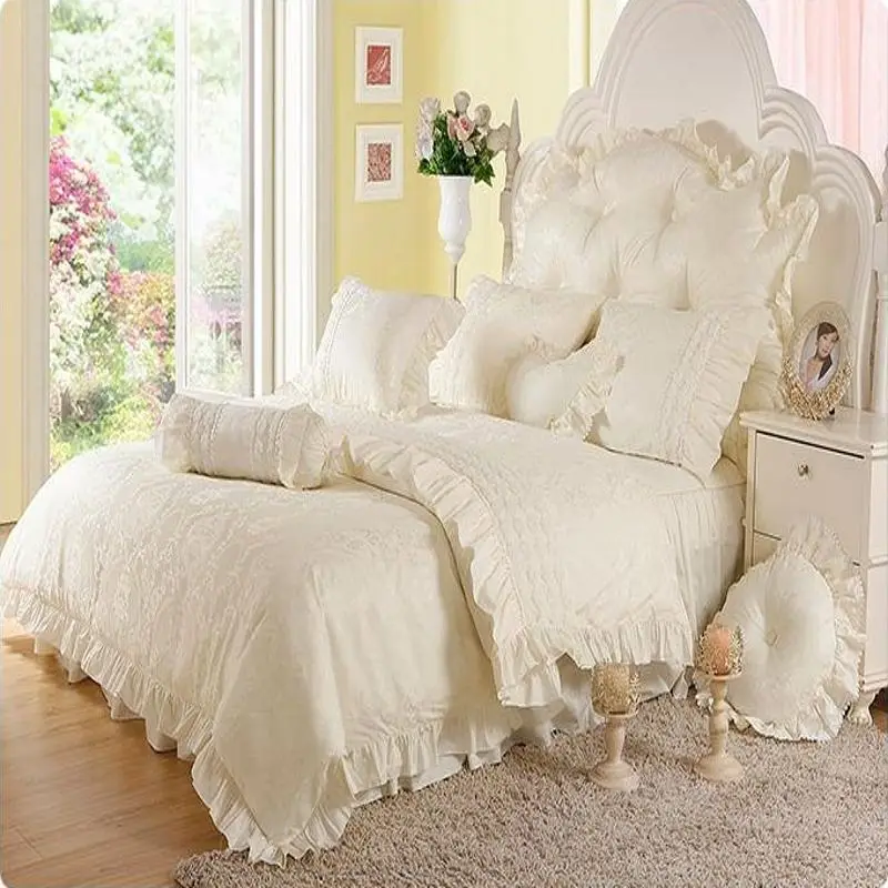 4/6pcs Jacquard princess bedding set queen king size Lace Ruffles quilt