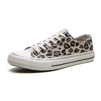 

2019men casual shoes women sneakers breathable lightweight canvas shoes Leopard Flat heel women shoes Camouflage Lace up Korean