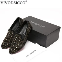 VIVODSICCO/мужские лоферы; роскошные мужские тапочки со стразами; модельные туфли из натуральной кожи; мужские туфли на плоской подошве с заклепками для вождения