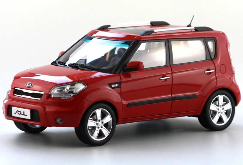 1:18 Модель литья под давлением для Kia Soul 2014 Red City SUV игрушечный автомобиль из сплава