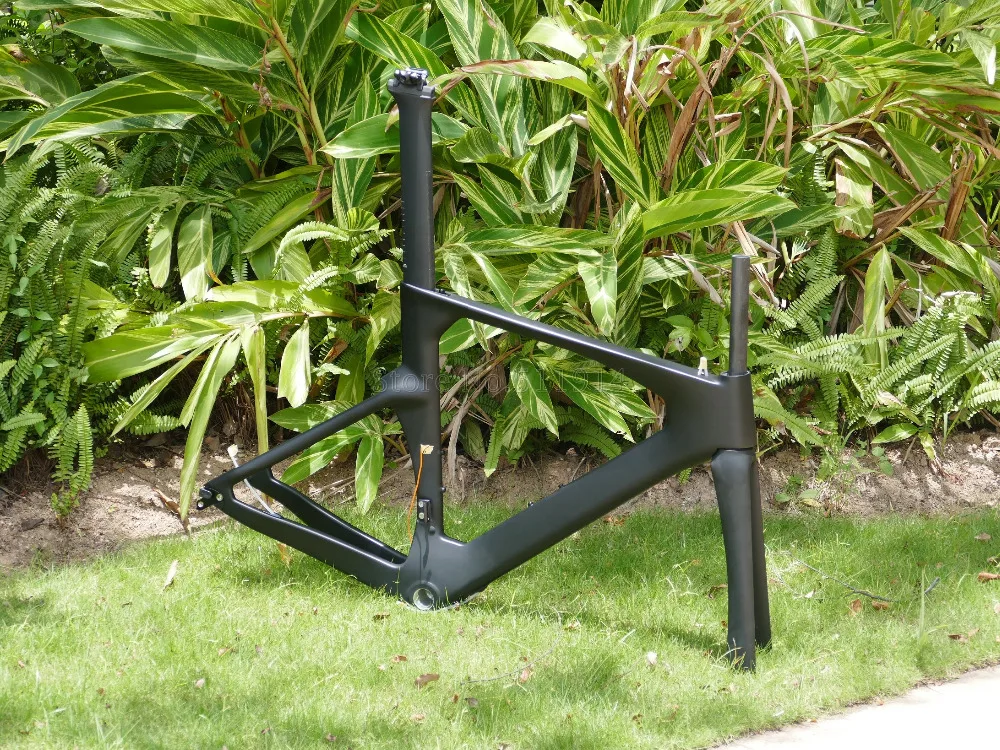 

2018# Full Carbon Time Trial Triathlon Bike Frameset ( frame , fork , seatpost , seat nut) Toray Carbon TT Frame Size : 52cm