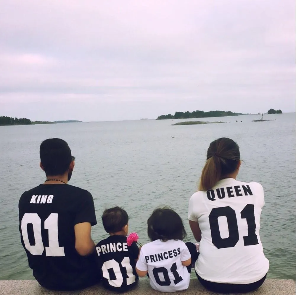 T-shirt King Queen Prince Princess Conjunto Família - Personalizei