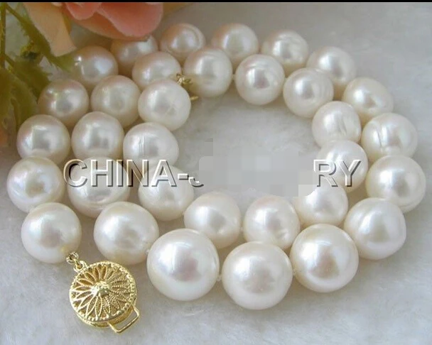 

fast Huge 18" 12-14mm white round freshwater pearl necklace-14k gold clasp (A0511)
