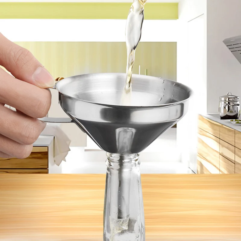 

Stainless Steel Funnel with Handle Removable Strainer for Transferring Liquid Fluid MJJ88