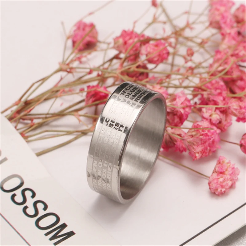 

Fashion European and American men and women wear jewelry Valentine's Day gift ring