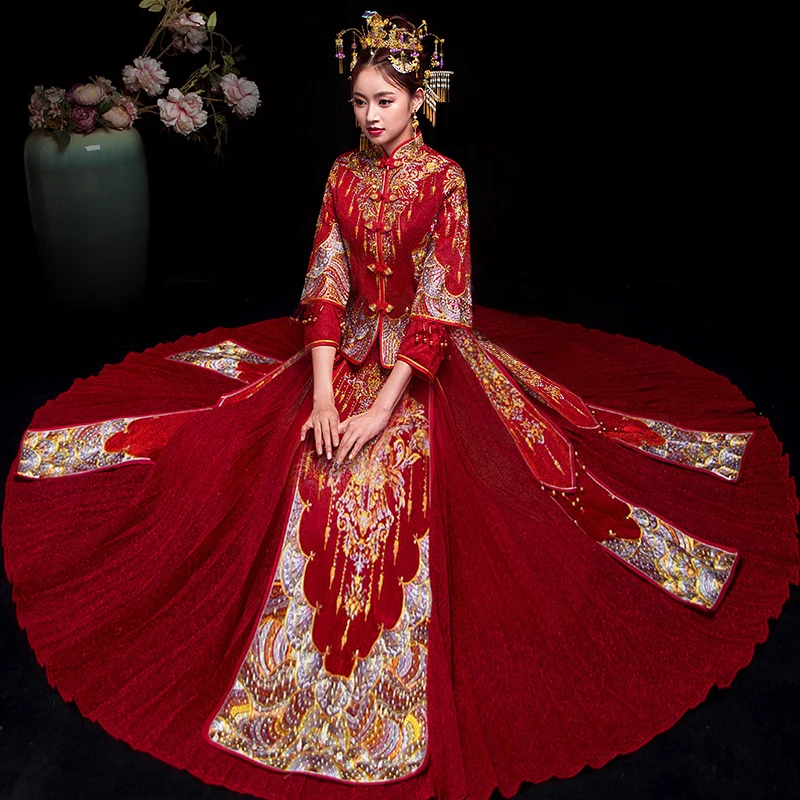 

Red Chinese Wedding Bride Cheongsam Traditional Style marry Evening Dress Embroidery Long Qipao Womens Clothing Plus Size S-6XL