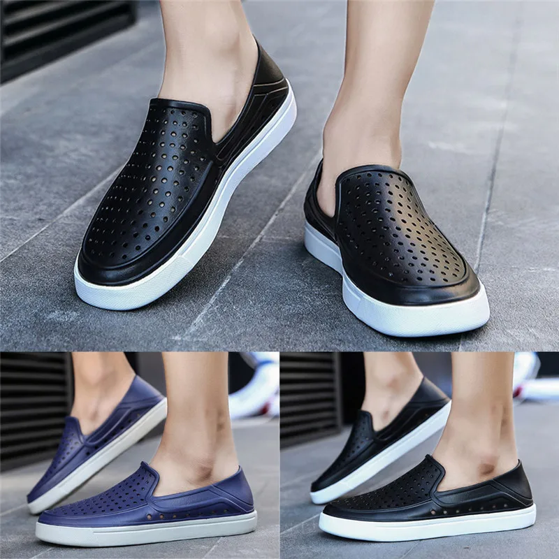  Outdoor Casual Sandals Walk Beach Flip Flops Flat Men Hollow Light Shoes Slipper terlik kapcie Slides 40FE1118