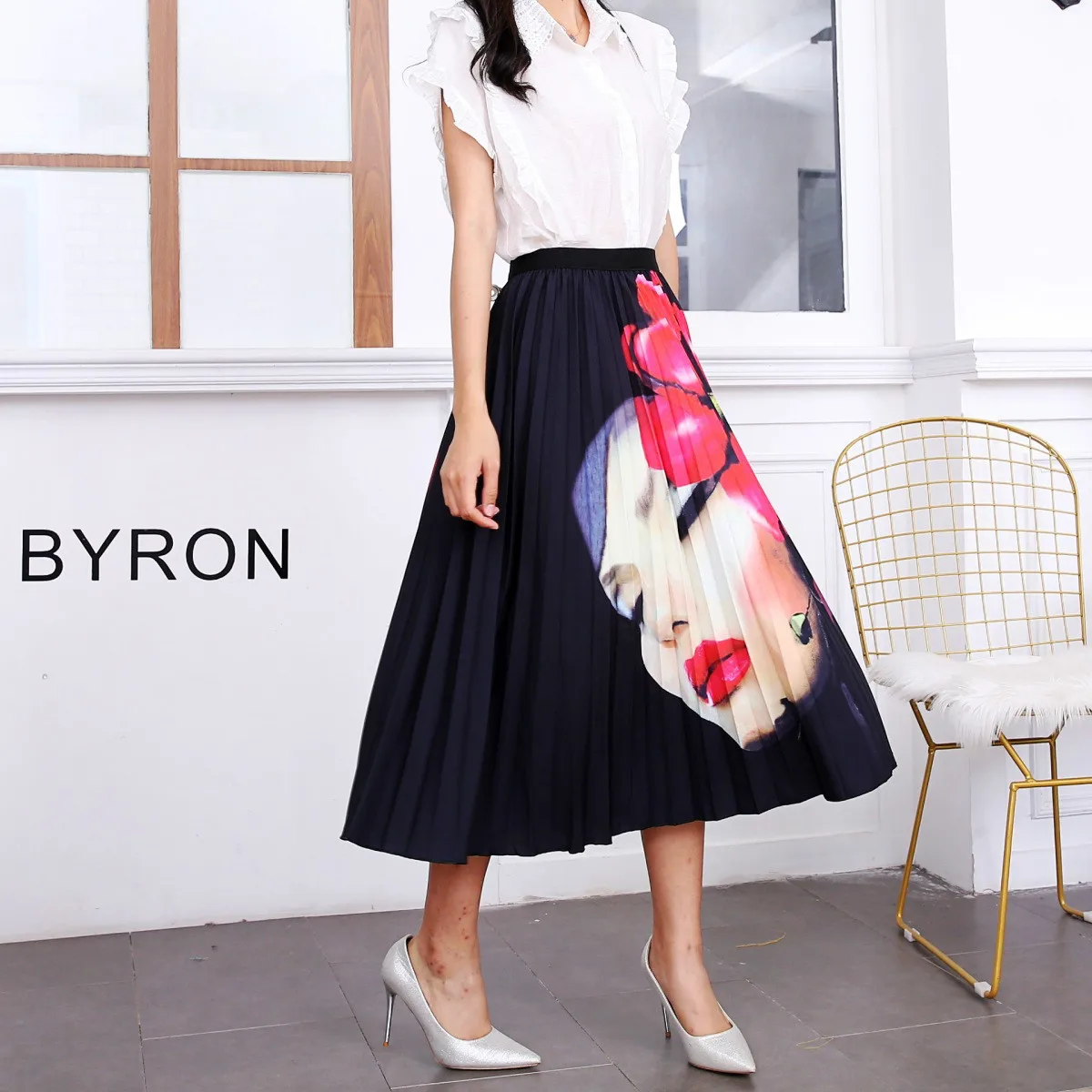 

Summer Skirts Womens 2019 Floral Cartoon Print High Waisted Elastic High Street Pleated Midi Skirt Swing Long Skirts Women Rok