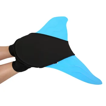 

1pcs 3 colors plastic Child Swimming Fins raining Flipper Mermaid Swim Foot Flipper Diving Feet Tail Beginner Swimming Equipment