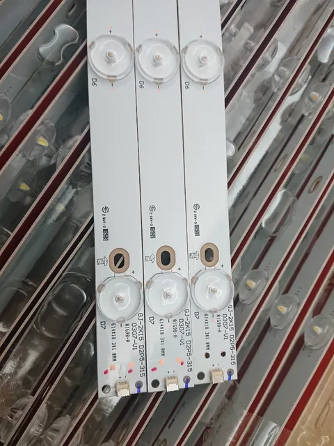Best Offers New 3 PCS/set 7LED 618mm*18mm LED backlight strip Bar GJ-2K15 D2P5-315 D307-V1 for 32HHA5857 LM315WF1 Best Offers New 3 PCS/set 7LED 618mm*18mm LED backlight strip Bar GJ-2K15 D2P5-315 D307-V1 for 32HHA5857 LM315WF1