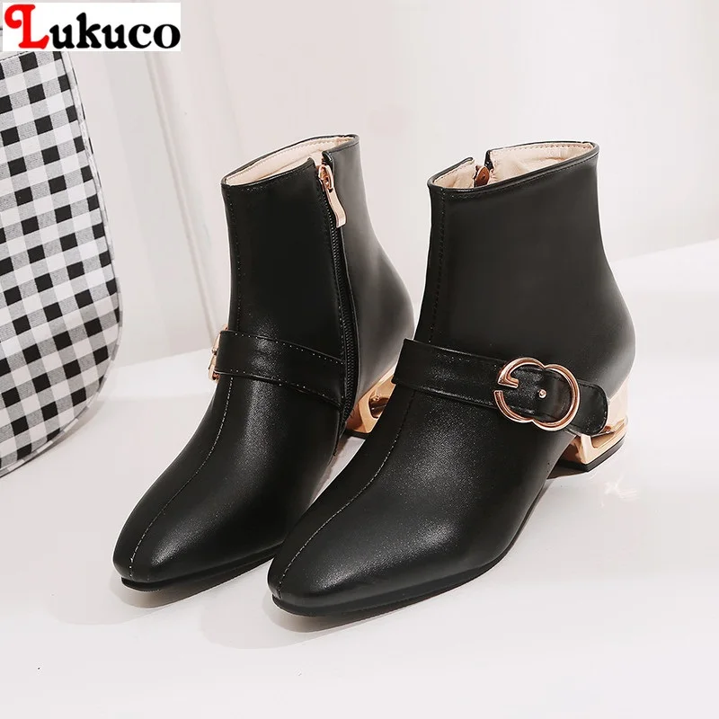 

2018 Short Plush Motorcycle Boots Low Heel Pumps Large Size 43 44 45 46 47 48 Handmade High Quality Free Shipping Shoes Woman